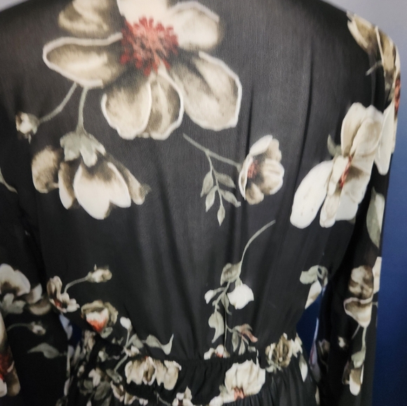 Rayon cover up/ dress - Picture 6 of 8